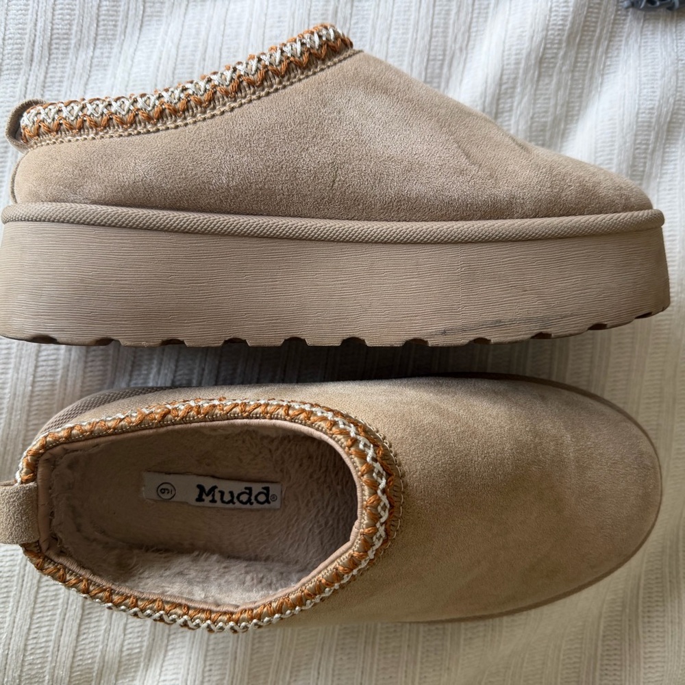 Mudd Women's Beige Tan Platform Mules with Braided Trim